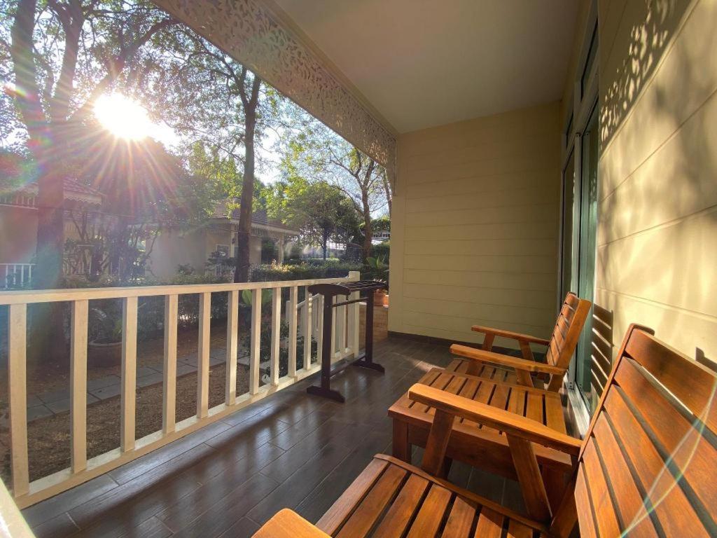 Ruen Maihom Riverside Cottage Kanchanaburi City Exterior photo