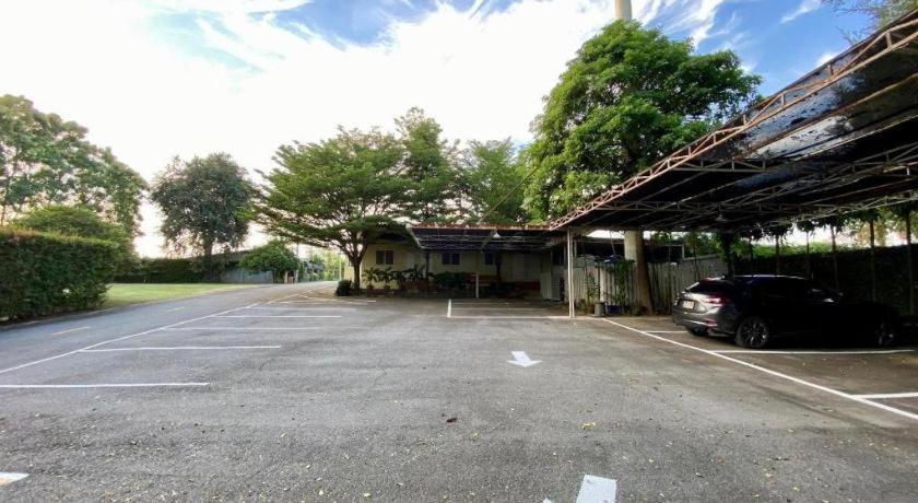 Ruen Maihom Riverside Cottage Kanchanaburi City Exterior photo