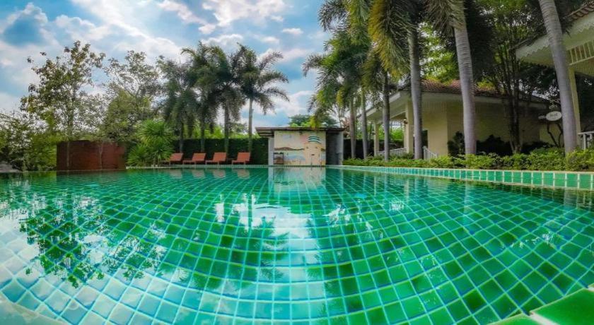 Ruen Maihom Riverside Cottage Kanchanaburi City Exterior photo
